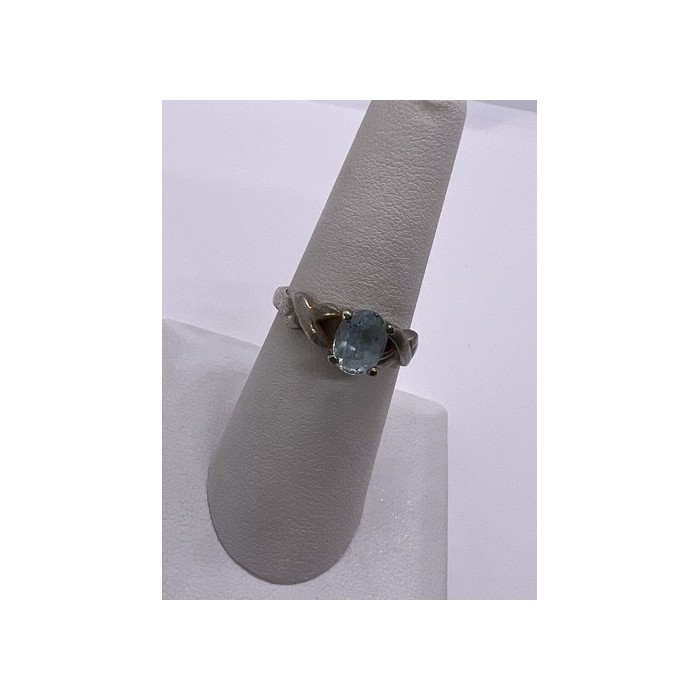 925 Sterling Silver Topaz Ring Size 6.5
