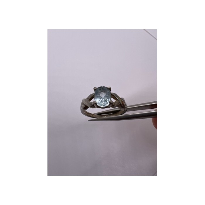 925 Sterling Silver Topaz Ring Size 6.5