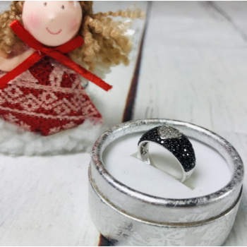 925 Sterling Silver Black Spinel & Goshenite Ring Size 6.5