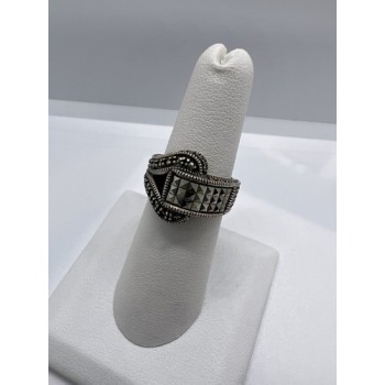 925 Sterling Silver Marcasite Ring Size 5.5