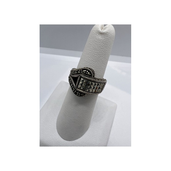 925 Sterling Silver Marcasite Ring Size 5.5