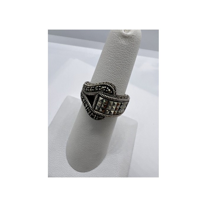 925 Sterling Silver Marcasite Ring Size 5.5