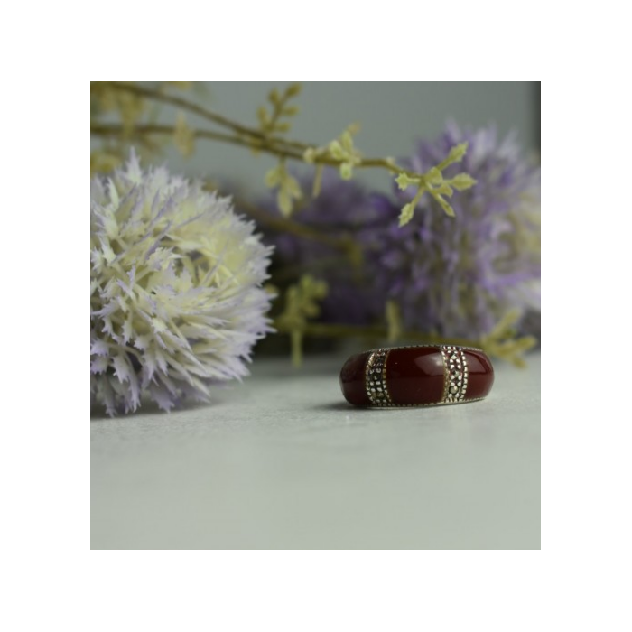 925 Sterling Silver Burgundy Coral & Marcasites Ring Size 7