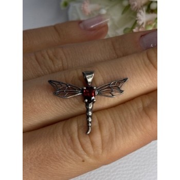 925 Sterling Silver Dragonfly Garnet Pendant Length 0.90 Inch