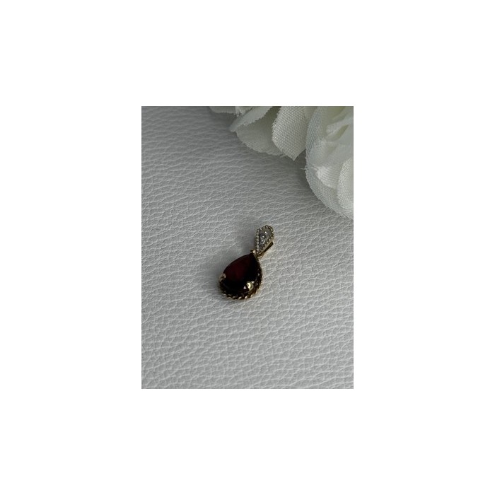 10K YELLOW GOLD GARNET & DIAMOND PENDANT LENGTH 0.70 INCH
