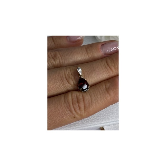 10K YELLOW GOLD GARNET & DIAMOND PENDANT LENGTH 0.70 INCH