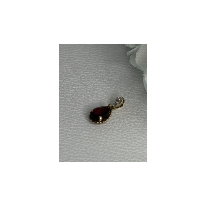 10K YELLOW GOLD GARNET & DIAMOND PENDANT LENGTH 0.70 INCH