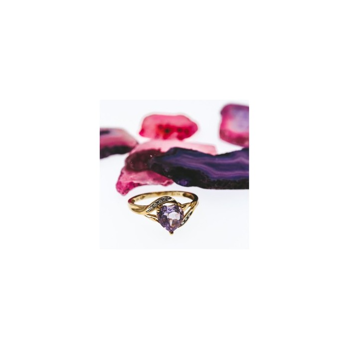 10K YELLOW GOLD TOURMALINE & DIAMONDS HEART RING SIZE 4.75