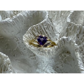 10K YELLOW GOLD TOURMALINE & DIAMONDS HEART RING SIZE 4.75