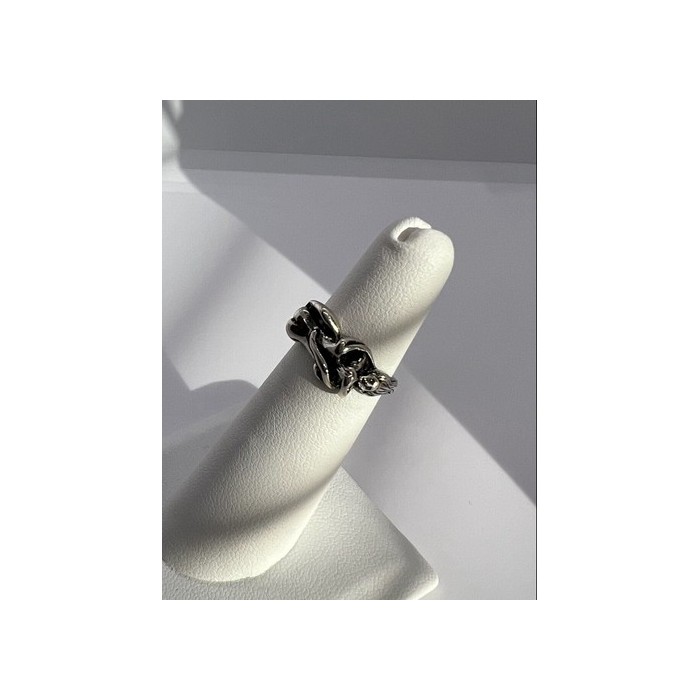 925 Sterling Silver Ring Size 4