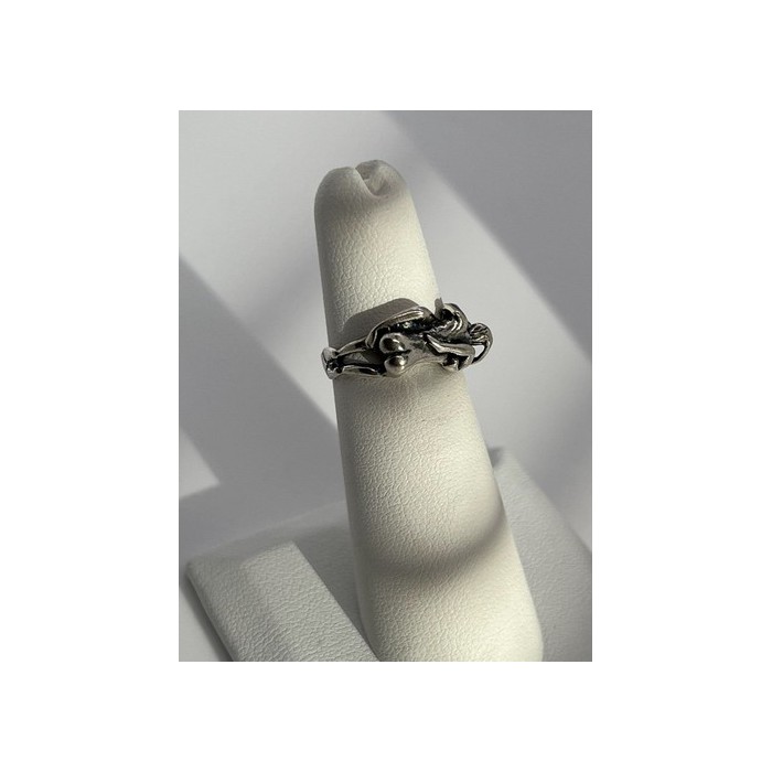 925 Sterling Silver Ring Size 4