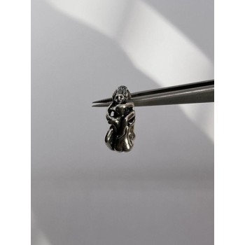 925 Sterling Silver Ring Size 4