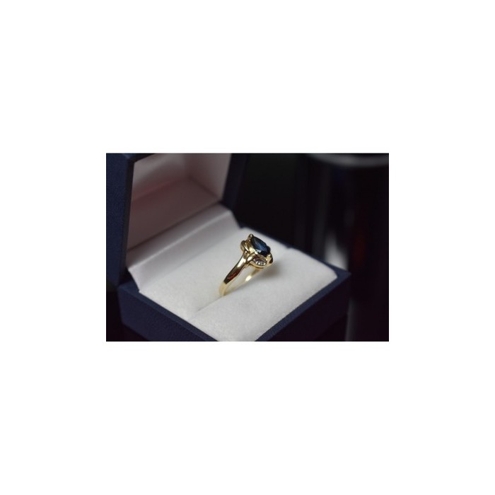 10K YELLOW GOLD BLUE TOPAZ & DIAMONDS RING SIZE 8