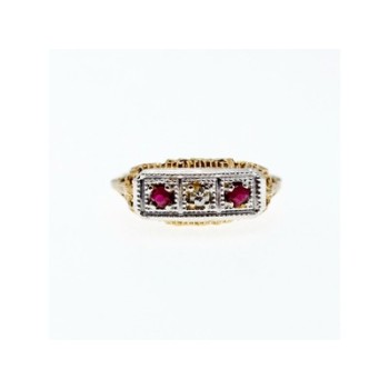 14K YELLOW GOLD RUBIES & DIAMOND RING SIZE 8