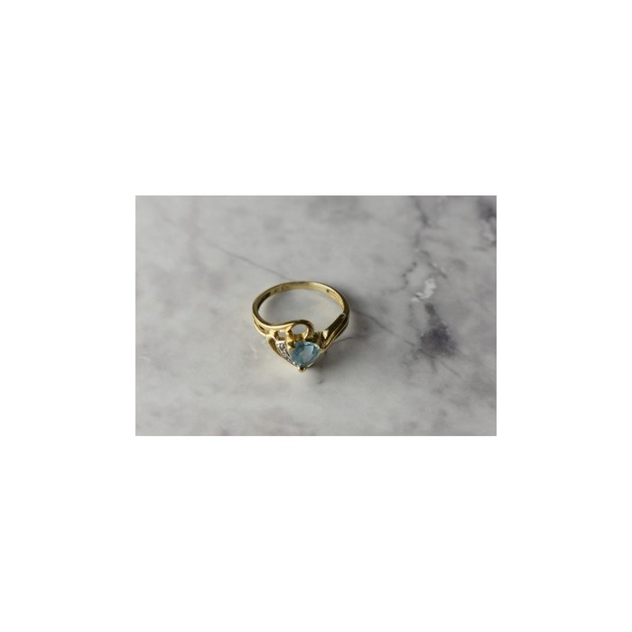 10K YELLOW GOLD TOPAZ & DIAMONDS RING SIZE 6.75