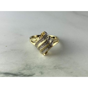 10K YELLOW GOLD DIAMONDS RING SIZE 11.125