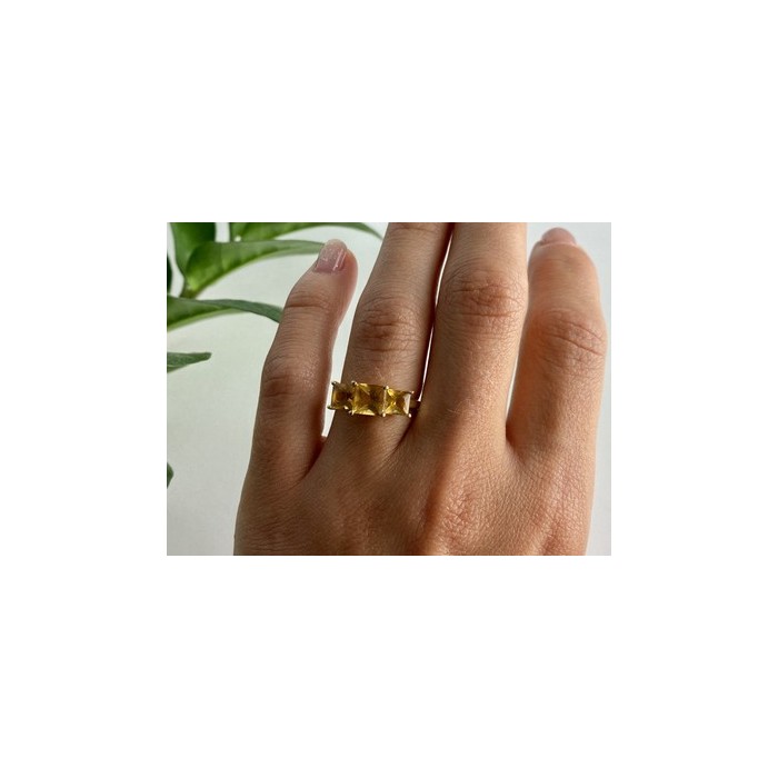 10K YELLOW GOLD HELIODOR RING SIZE 7.25