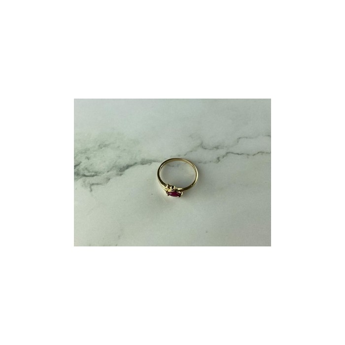 10K YELLOW GOLD RUBY & DIAMONDS RING SIZE 6.75