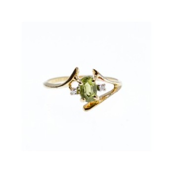 10K YELLOW GOLD PERIDOT & DIAMONDS RING SIZE 7