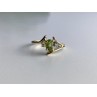 10K YELLOW GOLD PERIDOT & DIAMONDS RING SIZE 7