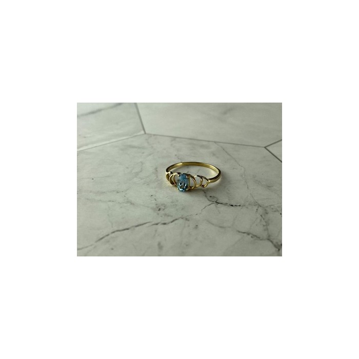10K YELLOW GOLD BLUE SPINEL RING SIZE 8