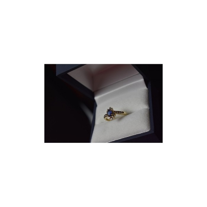 10K YELLOW GOLD BLUE SAPPHIRE & DIAMONDS RING SIZE 5