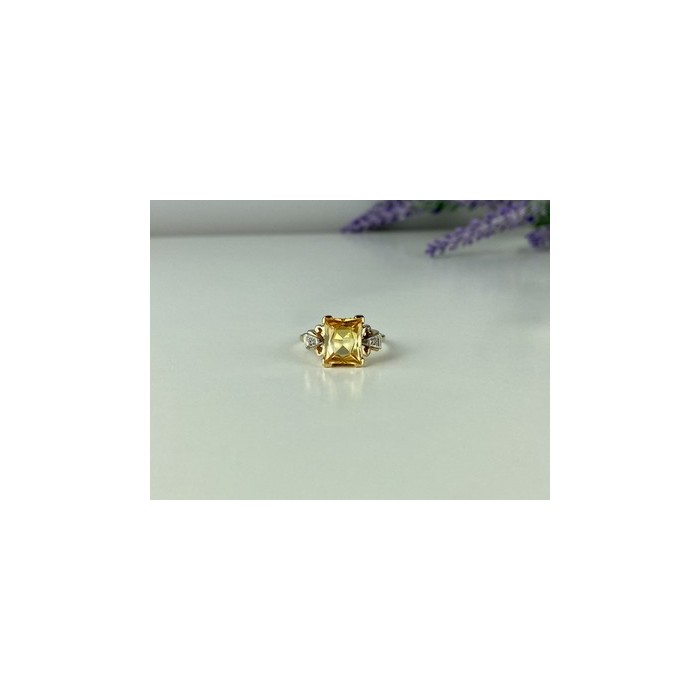 10K YELLOW GOLD YELLOW TOPAZ & DIAMONDS RING SIZE 9.75
