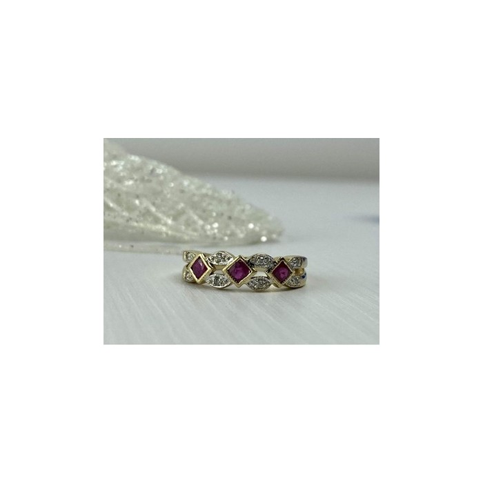 10K YELLOW GOLD PINK TOPAZ & DIAMONDS RING SIZE 8