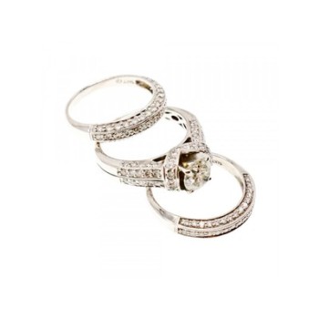 14K WHITE GOLD DIAMONDS EXCLUSIVE TRIPLE RING SIZE 7.25