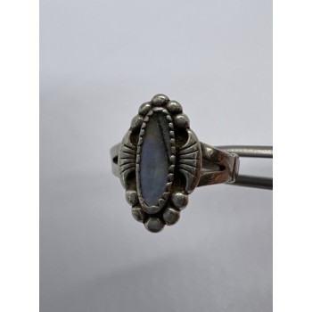 925 Sterling Silver Mother Of Pearl Ring Size 5.5