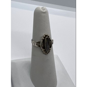 925 Sterling Silver Mother Of Pearl Ring Size 5.5