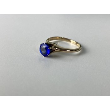 10K YELLOW GOLD TANZANITE RING SIZE 5.5