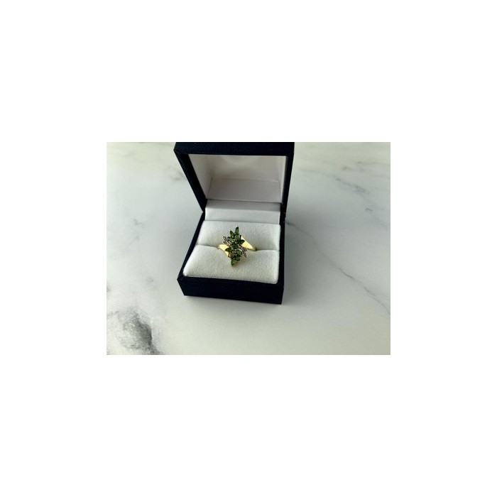 10K YELLOW GOLD  PERIDOT & DIAMONDS RING SIZE 8