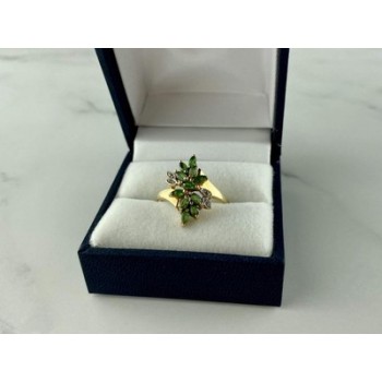 10K YELLOW GOLD  PERIDOT & DIAMONDS RING SIZE 8