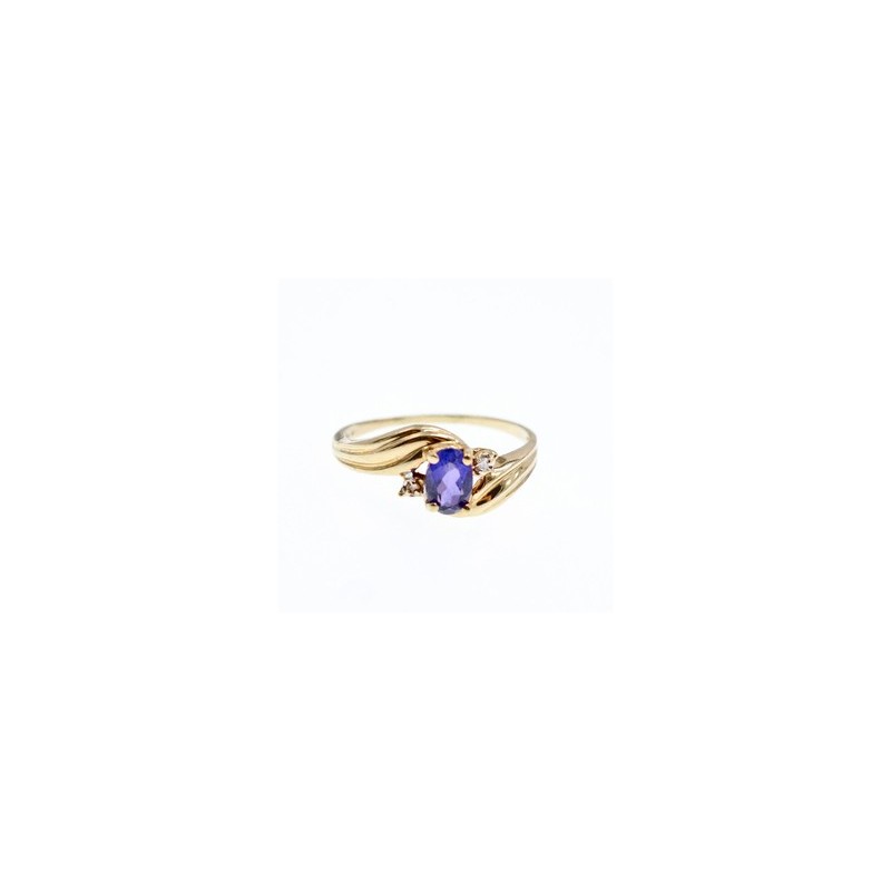 10K YELLOW GOLD AMETHYST & DIAMONDS RING SIZE 5.5