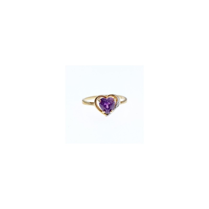 10K YELLOW GOLD  AMETHYST & DIAMOND RING SIZE 7.25