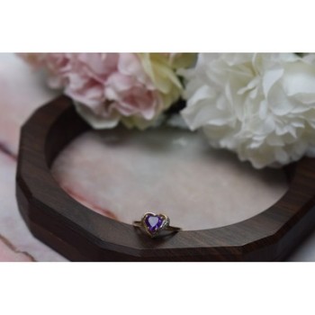 10K YELLOW GOLD  AMETHYST & DIAMOND RING SIZE 7.25