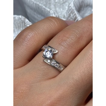 925 Sterling Silver CZ Ring Size 6.5