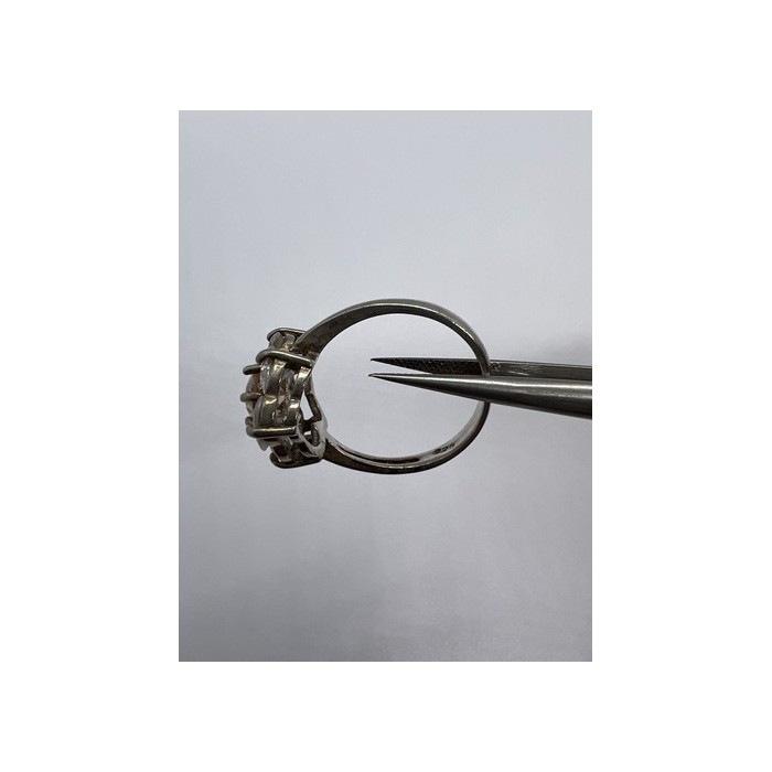 925 Sterling Silver CZ Ring Size 8