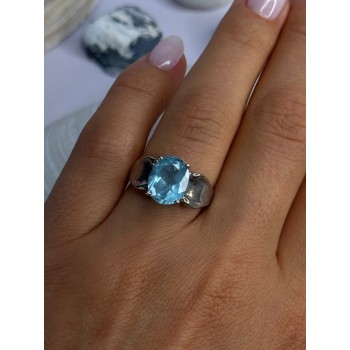 925 Sterling Silver Topaz Ring Size 7