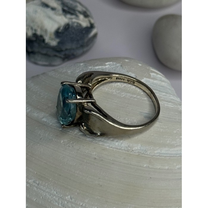 925 Sterling Silver Topaz Ring Size 7
