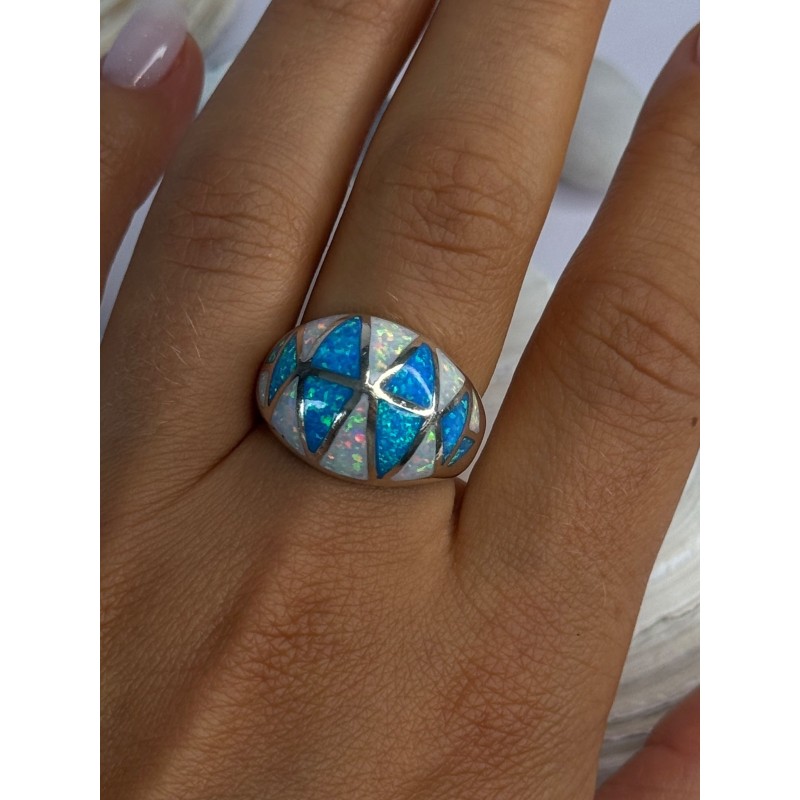 Classy Design 925 Sterling Silver Opal Ring Size 8.5