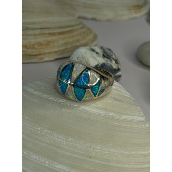 Classy Design 925 Sterling Silver Opal Ring Size 8.5