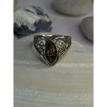 Vintage Classy Design 925 Sterling Silver Amber Ring Size 6