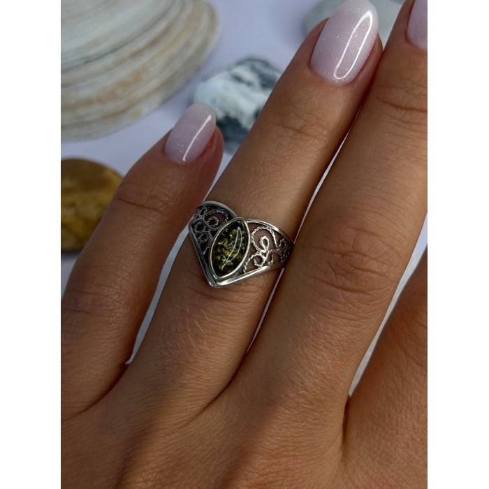 Vintage Classy Design 925 Sterling Silver Amber Ring Size 6