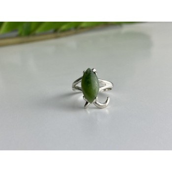 925 Sterling Silver Green Nephrite Ring Size 6.5