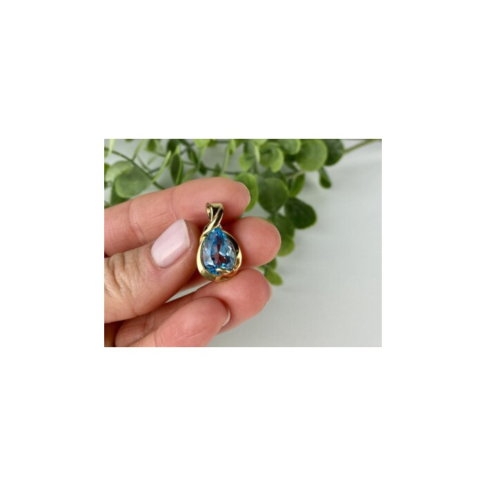 925 STERLING SILVER GOLD PLATED BLUE SPINEL PENDANT