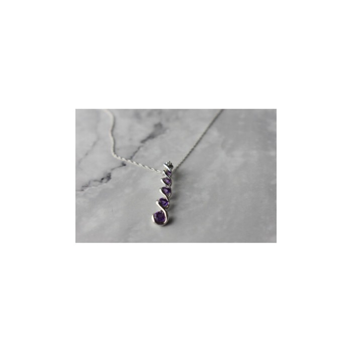 10K WHITE GOLD AMETHYST & DIAMOND CHAIN WITH PENDANT