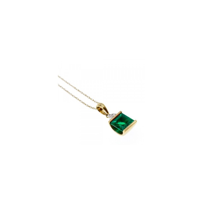 10K YELLOW GOLD EMERALD & DIAMONDS CHAIN WITH PENDANT