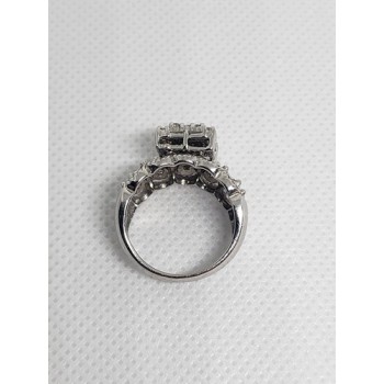 14K WHITE GOLD & DIAMONDS .5ct RING  SIZE 4